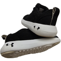 Under armour grandeur 5