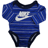 Nike NB *fait petit, prématuré