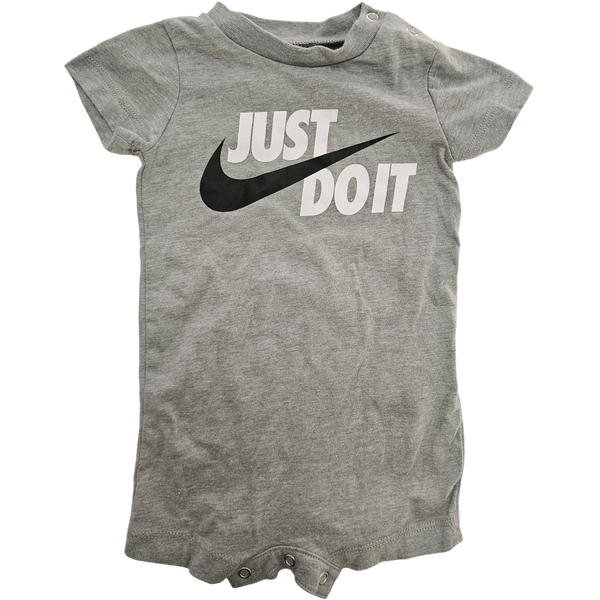 Nike 3 mois