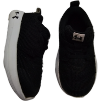 Under armour grandeur 5