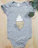 American apparel 3-6 mois