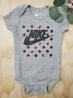 Nike 0-6 mois
