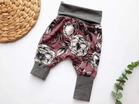 Nos créations avec Jaja - Pantalon évolutif fleurs gris/mauve 0-6 mois